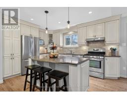 167 DEARBORN AVENUE - 7