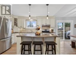 167 DEARBORN AVENUE - 8