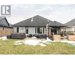 40 GLENGARIFF DRIVE - 17
