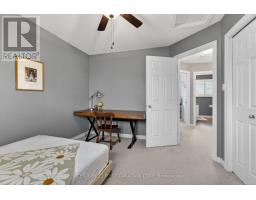 1063 THORNLEY STREET - 29