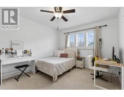 1063 THORNLEY STREET - 30