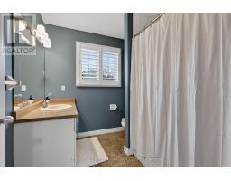 1063 THORNLEY STREET - 32