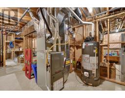 1063 THORNLEY STREET - 35