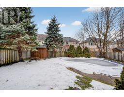 1063 THORNLEY STREET - 38