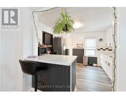 777 HOUNSFIELD STREET - 13