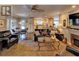 811 CLEARVIEW CRESCENT - 12