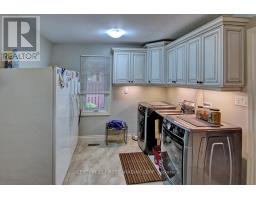 811 CLEARVIEW CRESCENT - 16