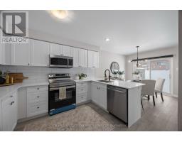 66 - 601 GRENFELL DRIVE - 13