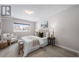 66 - 601 GRENFELL DRIVE - 22