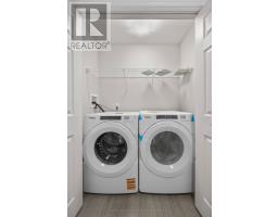 66 - 601 GRENFELL DRIVE - 29