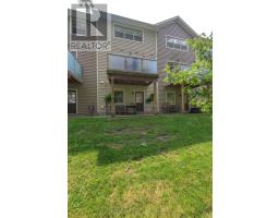 43 - 1040 CORONATION DRIVE - 3