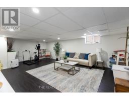 352 HALE STREET - 33