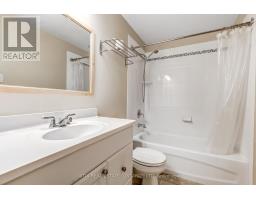 62 - 320 WESTMINSTER AVENUE - 15