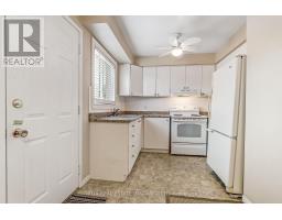 62 - 320 WESTMINSTER AVENUE - 7