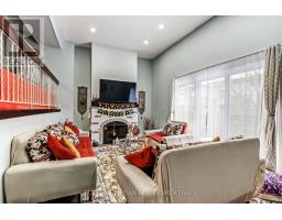 44 - 300 SANDRINGHAM CRESCENT - 3