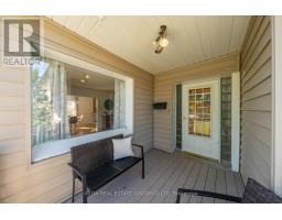 730 TALFOURD STREET - 4