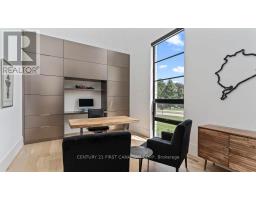 3819 DEER TRAIL - 32