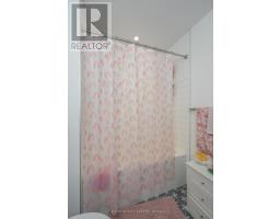 107 OPTIMIST DRIVE - 39