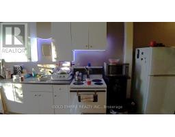 42 WELLINGTON STREET N - 19