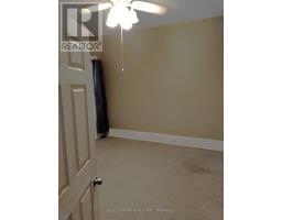 42 WELLINGTON STREET N - 22