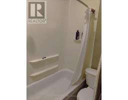 42 WELLINGTON STREET N - 28