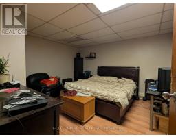 42 WELLINGTON STREET N - 6