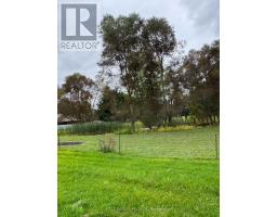 612 TRILLIUM DRIVE - 35