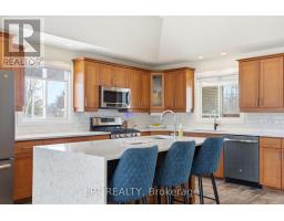 582 HARRIS CIRCLE - 10