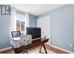 582 HARRIS CIRCLE - 21