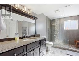 582 HARRIS CIRCLE - 32