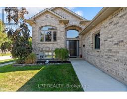 582 HARRIS CIRCLE - 5