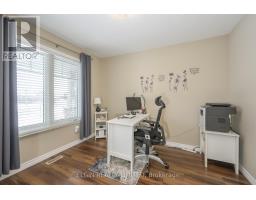 18 CARDINAL COURT - 12