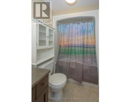 18 CARDINAL COURT - 15