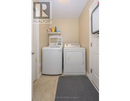 18 CARDINAL COURT - 18