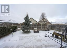 18 CARDINAL COURT - 27