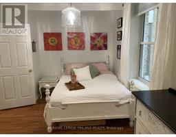 204 - 275 QUEENS AVENUE - 10