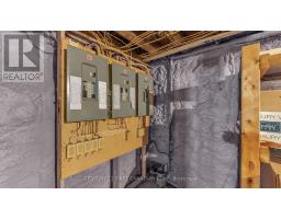 118 WHARNCLIFFE ROAD S - 20