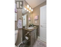 812 - 1030 CORONATION DRIVE - 23