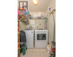 812 - 1030 CORONATION DRIVE - 24