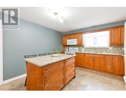 10 WESTGATE AVENUE - 33