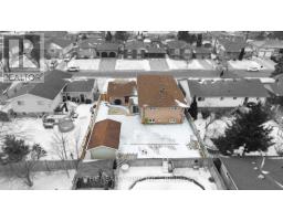 10 WESTGATE AVENUE - 42