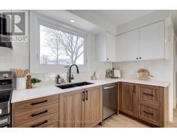 35 ROSTHERNE CRESCENT - 11