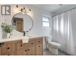 35 ROSTHERNE CRESCENT - 25