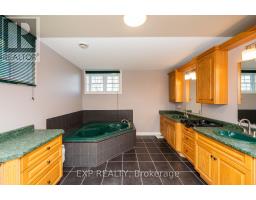 20437 MELBOURNE ROAD - 22