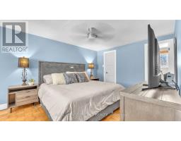 30 SLOANE CRESCENT - 14