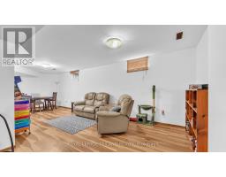 30 SLOANE CRESCENT - 25