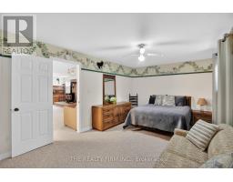 4084 BLUEPOINT DRIVE - 25