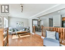 39 BELLROCK CRESCENT - 22