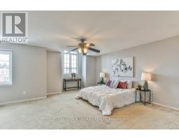 39 BELLROCK CRESCENT - 27