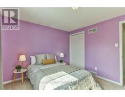 39 BELLROCK CRESCENT - 33